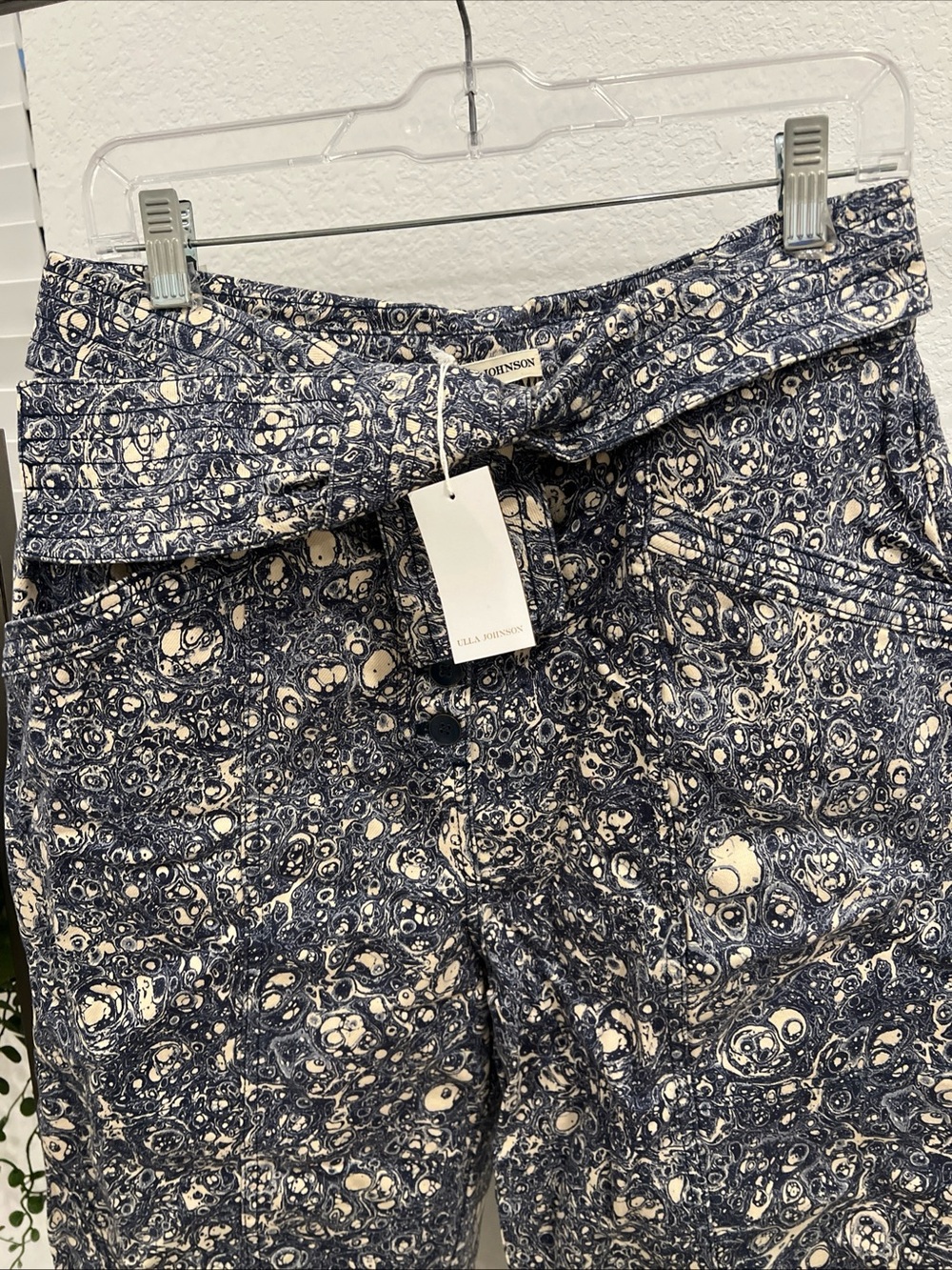Ulla Johnson Navy and Cream Printed High-Waist Jeans - Picture 2 of 8